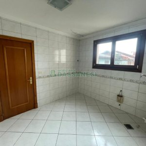 Casa com 337m², 3 dormitórios, 3 vagas, no bairro Bela Vista em Caxias do Sul para Comprar