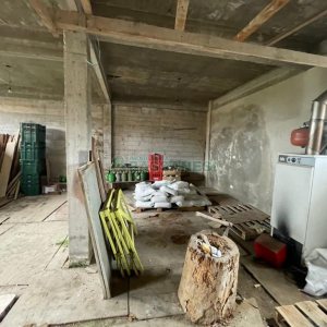 Casa com 337m², 3 dormitórios, 3 vagas, no bairro Bela Vista em Caxias do Sul para Comprar