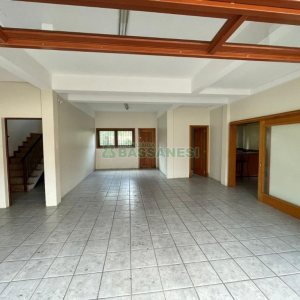 Casa com 337m², 3 dormitórios, 3 vagas, no bairro Bela Vista em Caxias do Sul para Comprar