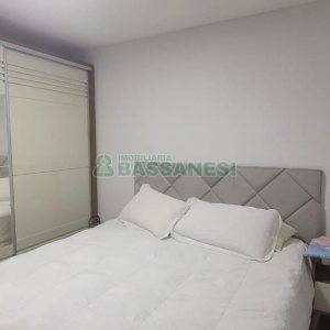 Apartamento com 101m², 3 dormitórios, 2 vagas, no bairro Universitário em Caxias do Sul para Comprar
