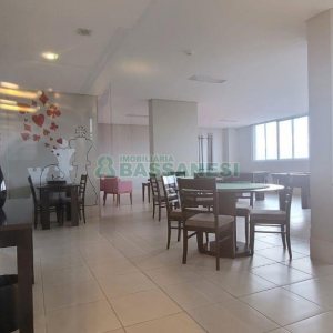 Apartamento com 101m², 3 dormitórios, 2 vagas, no bairro Universitário em Caxias do Sul para Comprar