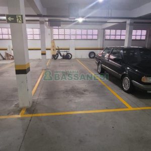 Apartamento com 101m², 3 dormitórios, 2 vagas, no bairro Universitário em Caxias do Sul para Comprar