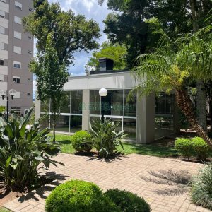 Apartamento com 101m², 3 dormitórios, 2 vagas, no bairro Universitário em Caxias do Sul para Comprar