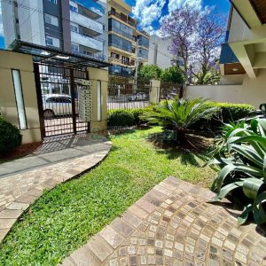 Apto Mobiliado com 162m², 3 dormitórios, 2 vagas, no bairro Sanvitto em Caxias do Sul para Comprar