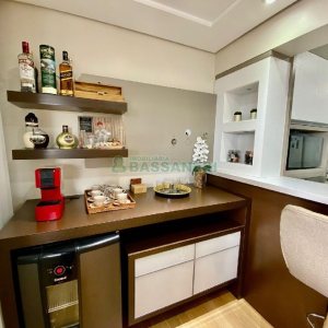 Apto Mobiliado com 162m², 3 dormitórios, 2 vagas, no bairro Sanvitto em Caxias do Sul para Comprar