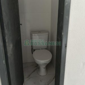 Estacionamento com 256m², no bairro Centro em Caxias do Sul para Alugar