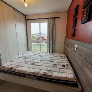 Apto Mobiliado com 75m², 3 dormitórios, 2 vagas, no bairro Kayser em Caxias do Sul para Alugar
