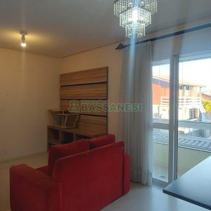 Apto Mobiliado com 75m², 3 dormitórios, 2 vagas, no bairro Kayser em Caxias do Sul para Alugar