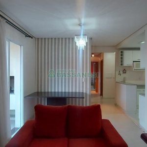 Apto Mobiliado com 75m², 3 dormitórios, 2 vagas, no bairro Kayser em Caxias do Sul para Alugar