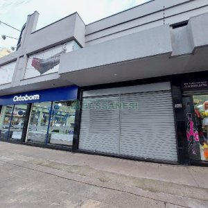 Loja com 150m², no bairro São Pelegrino em Caxias do Sul para Alugar