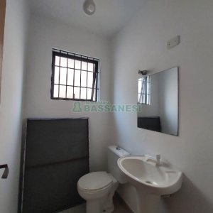 Loja com 150m², no bairro São Pelegrino em Caxias do Sul para Alugar