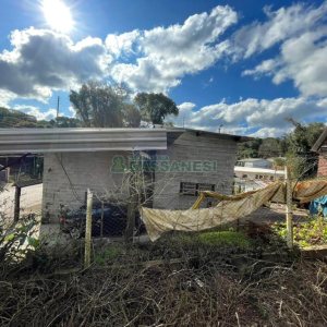 Casa com 120m², 3 dormitórios, 1 vaga, no bairro Cruzeiro em Caxias do Sul para Comprar