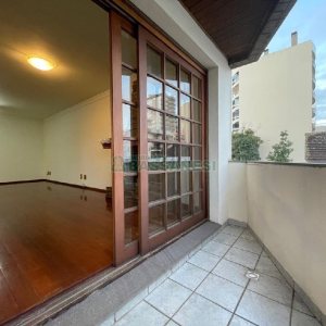 Apartamento com 138m², 3 dormitórios, 2 vagas, no bairro São Pelegrino em Caxias do Sul para Comprar