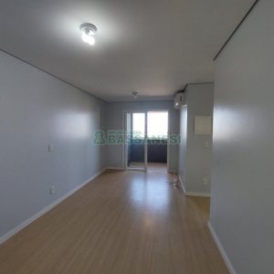 Apartamento com 84m², 2 dormitórios, 1 vaga, no bairro Panazzolo em Caxias do Sul para Alugar