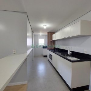 Apartamento com 84m², 2 dormitórios, 1 vaga, no bairro Panazzolo em Caxias do Sul para Alugar