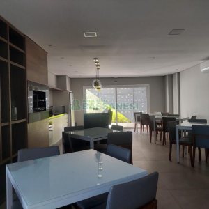 Apartamento com 84m², 2 dormitórios, 1 vaga, no bairro Panazzolo em Caxias do Sul para Alugar