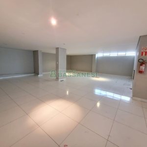 Loja com 300m², no bairro Centro em Caxias do Sul para Alugar