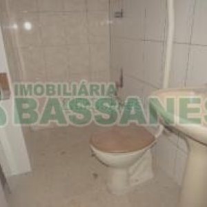 Loja com 300m², no bairro Centro em Caxias do Sul para Alugar