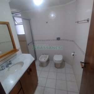 Apartamento com 108m², 3 dormitórios, 1 vaga, no bairro São Pelegrino em Caxias do Sul para Comprar