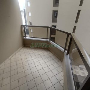 Apartamento com 108m², 3 dormitórios, 1 vaga, no bairro São Pelegrino em Caxias do Sul para Comprar