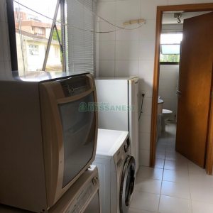 Apartamento com 119m², 3 dormitórios, no bairro Madureira em Caxias do Sul para Comprar