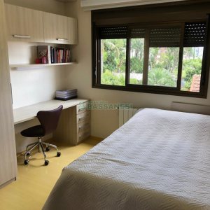 Apartamento com 119m², 3 dormitórios, no bairro Madureira em Caxias do Sul para Comprar