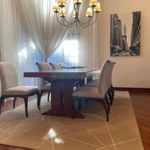 Casa com 249m², 3 dormitórios, 2 vagas, no bairro Colina Sorriso em Caxias do Sul para Comprar