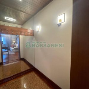 Casa com 249m², 3 dormitórios, 2 vagas, no bairro Colina Sorriso em Caxias do Sul para Comprar