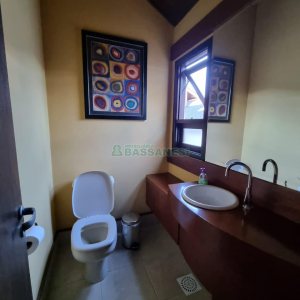 Casa com 249m², 3 dormitórios, 2 vagas, no bairro Colina Sorriso em Caxias do Sul para Comprar