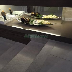 Casa com 600m², 3 dormitórios, 3 vagas, no bairro Cinqüentenário em Caxias do Sul para Comprar