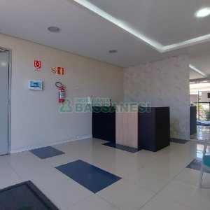 Apto Mobiliado com 70m², 2 dormitórios, 2 vagas, no bairro Lourdes em Caxias do Sul para Alugar