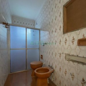 Casa com 136m², 3 dormitórios, 1 vaga, no bairro Universitário em Caxias do Sul para Alugar