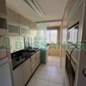 Apartamento com 48m², 2 dormitórios, no bairro Marechal Floriano em Caxias do Sul para Comprar