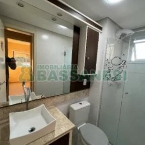 Apartamento com 48m², 2 dormitórios, no bairro Marechal Floriano em Caxias do Sul para Comprar