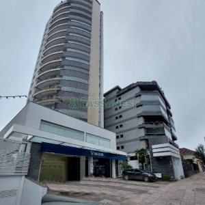 Apto Mobiliado com 393m², 5 dormitórios, 4 vagas, no bairro São Pelegrino em Caxias do Sul para Alugar