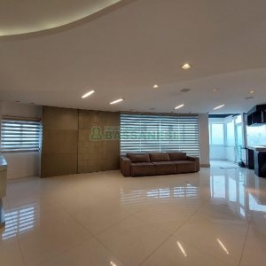 Apto Mobiliado com 393m², 5 dormitórios, 4 vagas, no bairro São Pelegrino em Caxias do Sul para Alugar