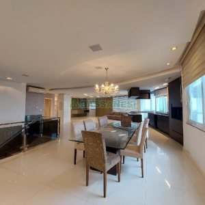 Apto Mobiliado com 393m², 5 dormitórios, 4 vagas, no bairro São Pelegrino em Caxias do Sul para Alugar