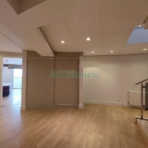 Apto Mobiliado com 393m², 5 dormitórios, 4 vagas, no bairro São Pelegrino em Caxias do Sul para Alugar