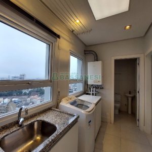 Apto Mobiliado com 393m², 5 dormitórios, 4 vagas, no bairro São Pelegrino em Caxias do Sul para Alugar