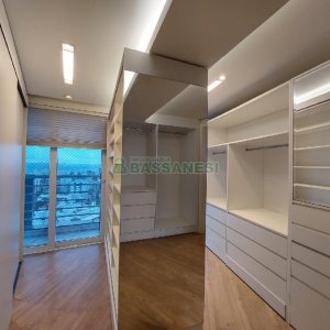 Apto Mobiliado com 393m², 5 dormitórios, 4 vagas, no bairro São Pelegrino em Caxias do Sul para Alugar