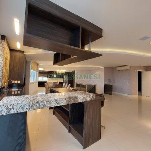 Apto Mobiliado com 393m², 5 dormitórios, 4 vagas, no bairro São Pelegrino em Caxias do Sul para Alugar