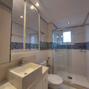 Apto Mobiliado com 393m², 5 dormitórios, 4 vagas, no bairro São Pelegrino em Caxias do Sul para Alugar