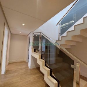 Apto Mobiliado com 393m², 5 dormitórios, 4 vagas, no bairro São Pelegrino em Caxias do Sul para Alugar