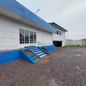 Pavilhão com 1232m², no bairro Pioneiro em Caxias do Sul para Alugar