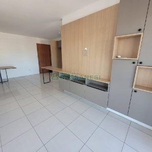 Apartamento com 63m², 2 dormitórios, 1 vaga, no bairro Esplanada em Caxias do Sul para Alugar