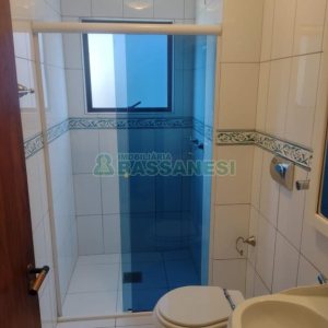 Apartamento com 90m², 3 dormitórios, 2 vagas, no bairro Colina Sorriso em Caxias do Sul para Comprar