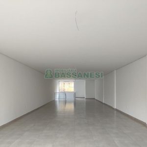 Loja com 200m², no bairro Exposição em Caxias do Sul para Alugar