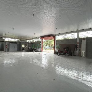 Pavilhão com 450m², no bairro Bela Vista em Caxias do Sul para Alugar