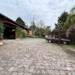 Pavilhão com 450m², no bairro Bela Vista em Caxias do Sul para Alugar