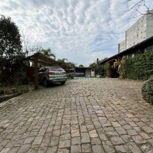 Pavilhão com 450m², no bairro Bela Vista em Caxias do Sul para Alugar